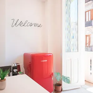 Linee Moderne - Wifi - Ac , Cagliari Italia